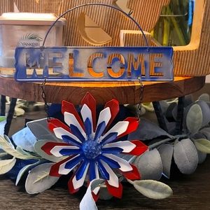 Patriotic Metal Welcome Hanging sign